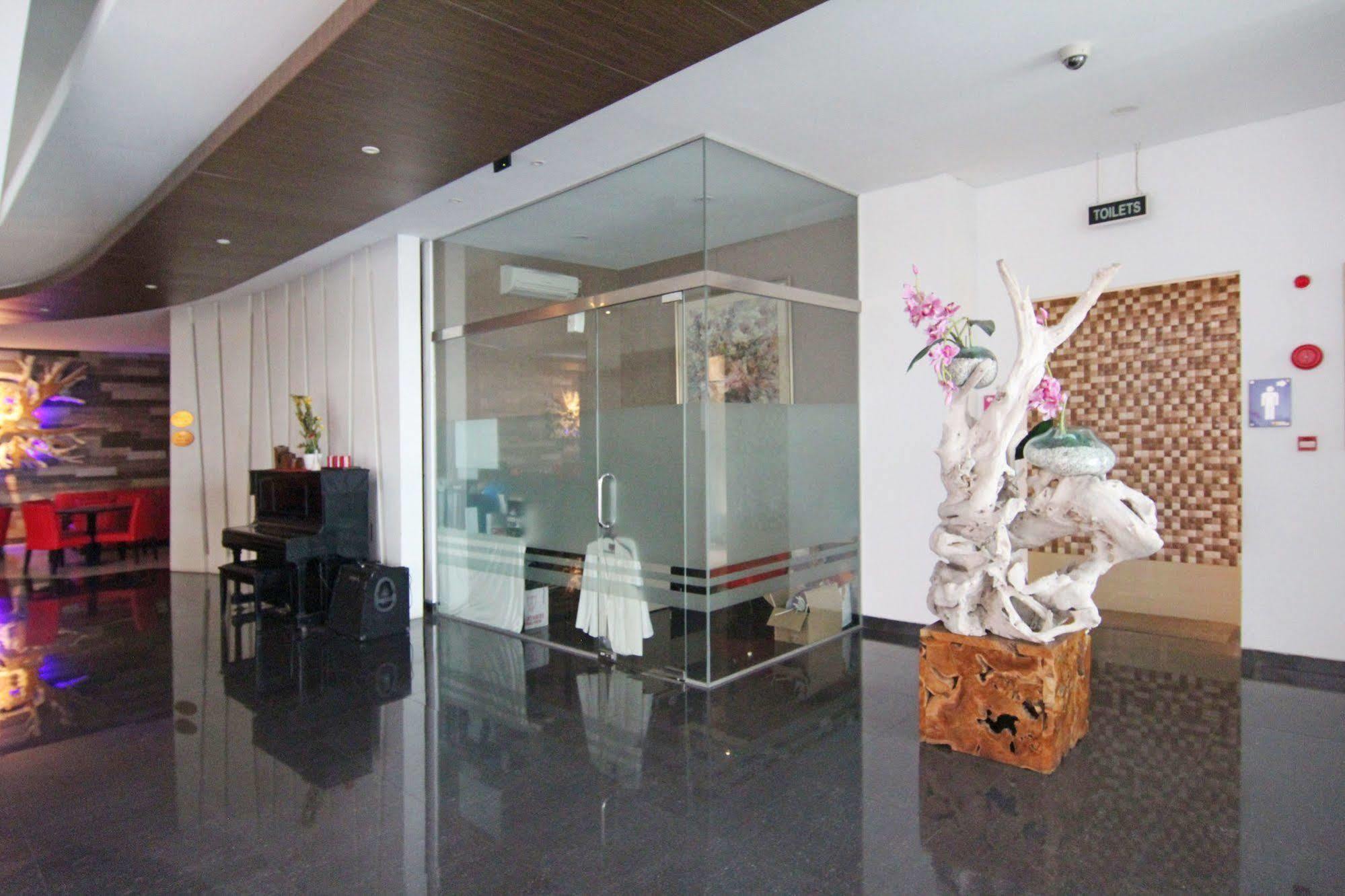 Zen Premium Near Rumah Mode Бандунг Экстерьер фото